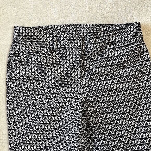 Kenar Women’s Black & White pants. Size 4 - Picture 3 of 7